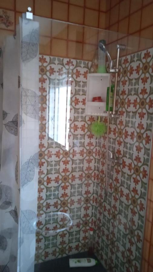 Miguelino - Casa Tia Maria Apartman Villanueva De Arosa Kültér fotó